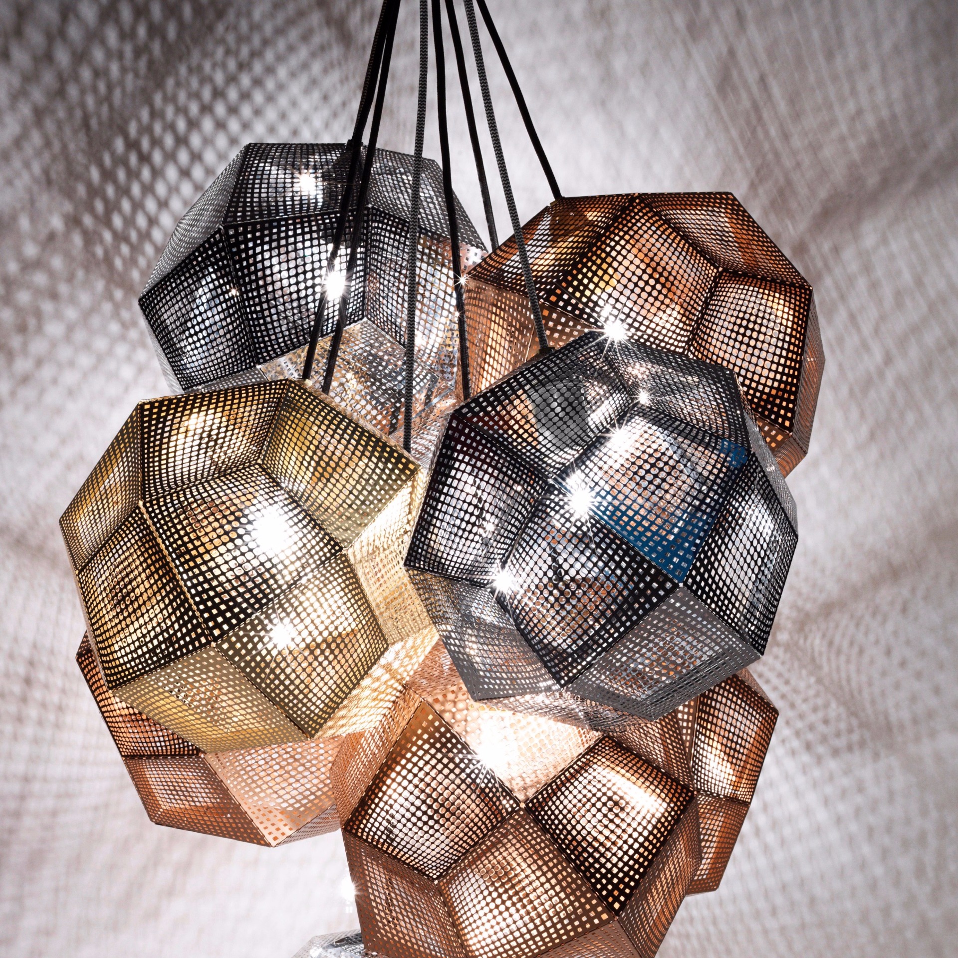 ETCH PLAFONNIER EN ACIER